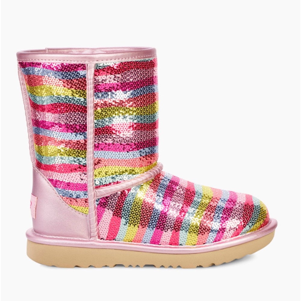 UGG GIRL'S CLASSIC SEQUIN MURAL RAINBOW CLASSIC SHORT SHEARLING LINED BOOTS